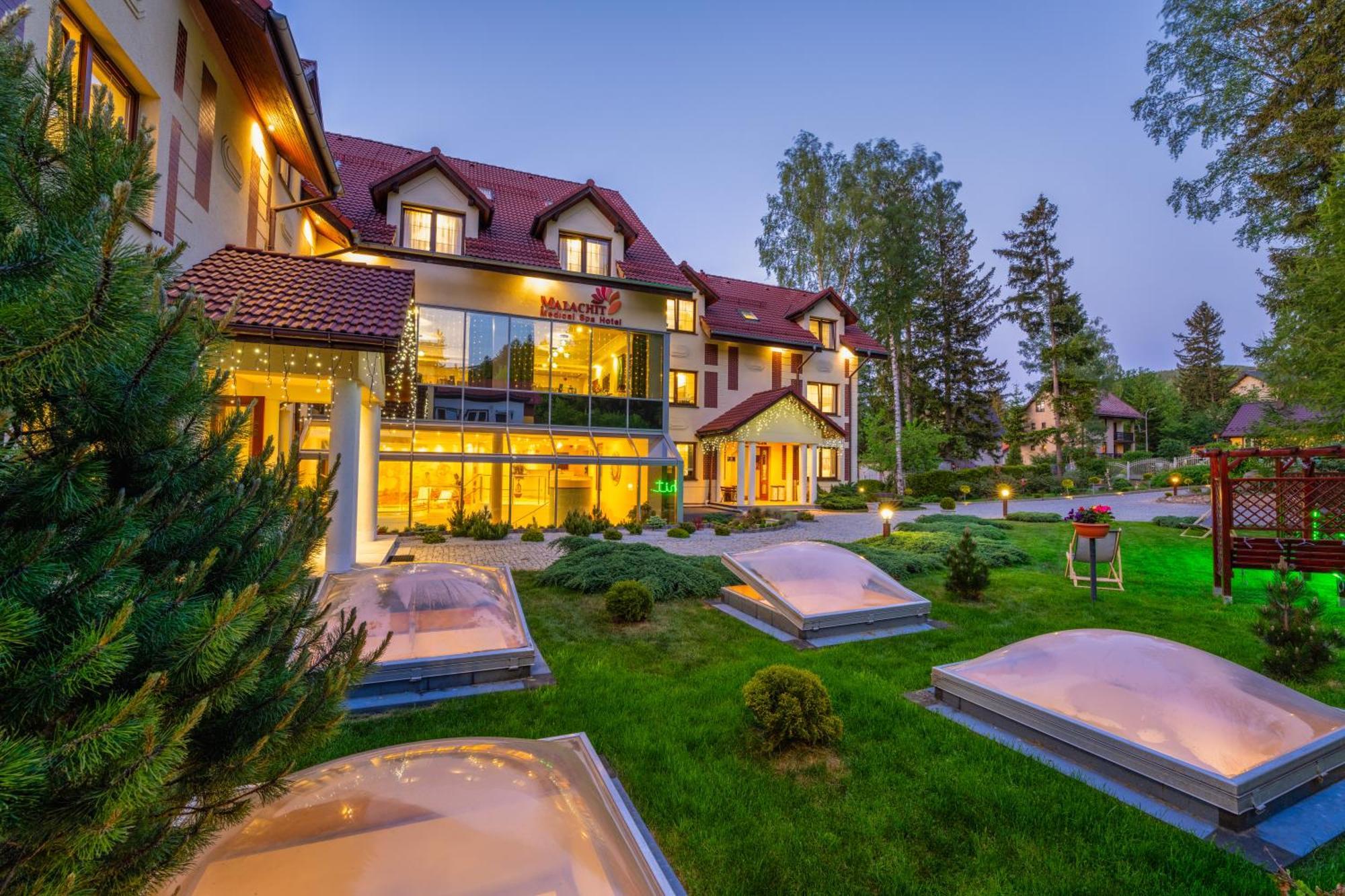 Malachit Karpacz Spa Hotel Extérieur photo